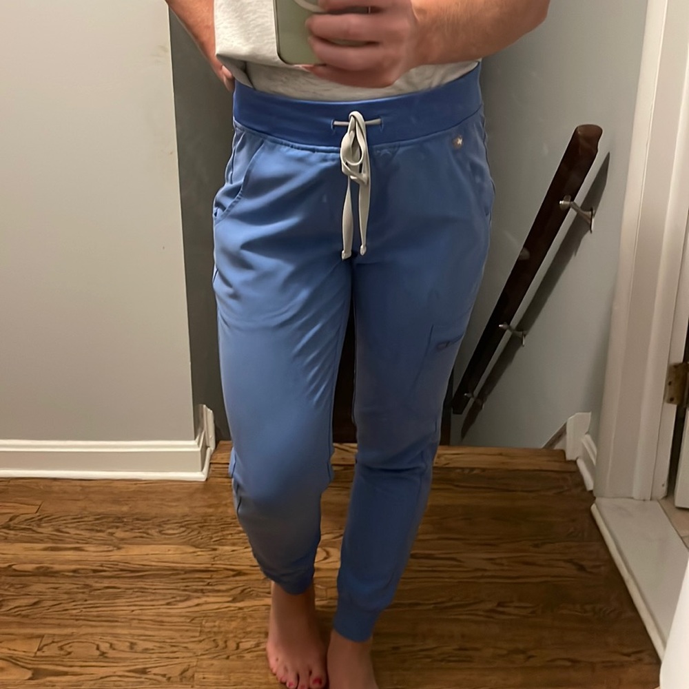 FIGS joggers XS ceil blue